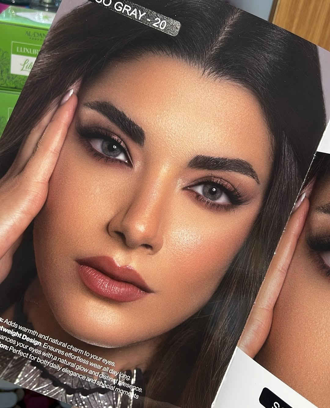 عدسات كوكي الشهرية 👁️🩵

نص مكتوب في الصور:
- عدسات كوكى الشهرية كولش حلوة ومريحة بالعين وخفيفة تجنن وبيها كل التدرجات
- LIGHT GRAY - 80