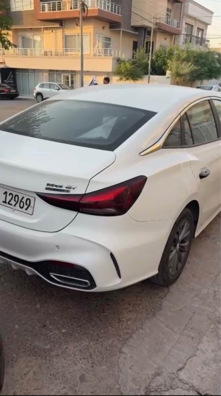 MG GT 2024 
ئم جي جيتي موديل ٢٠٢٤ سفري هةولير لة سفريةوة يةك دةستة بةناوي خومة ٢٢ هزار رويشتية
مواسفاتي ديارةية بةسمة كاميرة حةساس شاشة گةورة سةيارةكة زور زور جوانة يةك دةستة بي سبوخ بي تةزرة بي قةپو قىپ يةك شوختي هةية لة رسمةكة ديارةية بة بني دةرگاوةسة باقي بةشةرت 
رةقةم سةنةوي فةحس هةزة هةمووي نوئ ية 
سةيارةكة مةكينةي ١٥ بي توربو ية مةكينة مةرغوب 
***********
واتس ئةب 
ڤايبةر 
كورةك أربيل, العراق

