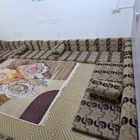 كنب • ٦ مقاعد • نظيفه