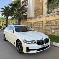 بي إم دبليو 520i • ٦٨٠٠٠ كم • كلين تايتل