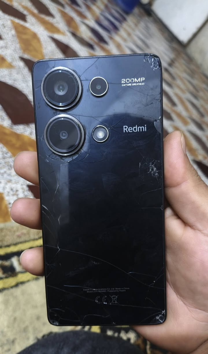 سلام عليكم جهاز ريدمي نوت 13 برو للبيع مواصفاته بالصوره ملاحظه الجهاز مبدل شاشه وبي كسر بالظهر فقط سعره 200 ألف مكان ديوانيه بدون توصيل ‏‪***********‬‏

نص مكتوب في الصور:
- 9:30 Xiaomi HyperOS 3.0.305.0 اسم الجهاز Redmi Note 13 Pro التخزين ٠,٢٢٣ج.ب/٥١٢ج.ب إصدار نظام التشغيل 3.0.305.0.WNFNIXM.C10 إصدار Android 16 BP2A.250605.031.A3 تحديث أمان نظام Android 2026-08-01 المواصفات والمعلومات التفصيلية
- المواصفات والمعلومات التفصيلية
- RAM
- ١٢,٠+١٢,٠ ج.ب
- المعالج
- Helio G99-Ultra
- ثماني النواة بتردد يصل إلى 2.2 جيجاهرتز
- إصدار نظام التشغيل
- WNFAIXM.C10.3.0.305.0
- إصدار Android
- Android: تحديث أمان | BP2A.250605.031.A3 16
- 2026-08-01
- الطراز
- 23117RA68G
- إصدار النطاق الأساسي
- MOLY.LR13.R2.MP.V103.2.P64