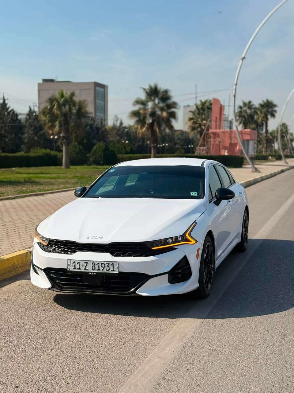 سلام عليكم

K5 GT Line

موديل 2024. بدون ايرباك 

حادث جاملغ جهة السايق مبدل  ومصبوغ 

وبنيد بي بارد وصبغ  على كد الحادث 

وجاملغ خلفي بارد 

.محرك 1600تيربو
 
.ماشيه107الف كيلو 

 
.السياره فول عده البانورما

.بصمة

.رادارات: امامي  خلفي  جانبي

.كاميرة دواره

.قيادةالية

.نقط عمياء

.هاند بريك بصمه 

.مقاعد جلد داخل اسود

.مقاعد تدفئة

.لايت لد برتقالي  3عدسات. بلادي امريكي

.بك لايت لد مسطره

.شاشه كبيره

تحديد مسار 

.مثبت سرعه 

.شحن وايرليس

.تشغيل عن بعد

.اوتو هولد

.مود درايف (نورمال .سبورت . كوستم .سمارت)

السعر 165 وبيه مجال 
مكاني كربلاء 
للاستفسار 
***********
