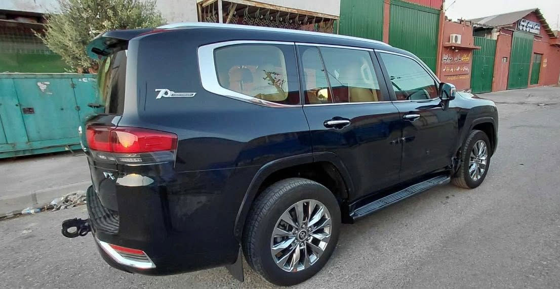 تويوتا لاندكروز 2022 فول مواصفات VX باب ثاني سياره كفاله عامه من صبغ و تبديل و فتح عده طختين ناشرت بصوره والباقي مكفول سعر ( 565 ) ورقه قفل رقم تلفون :
*********** 
***********
بي واتساب
مكان أربيل
