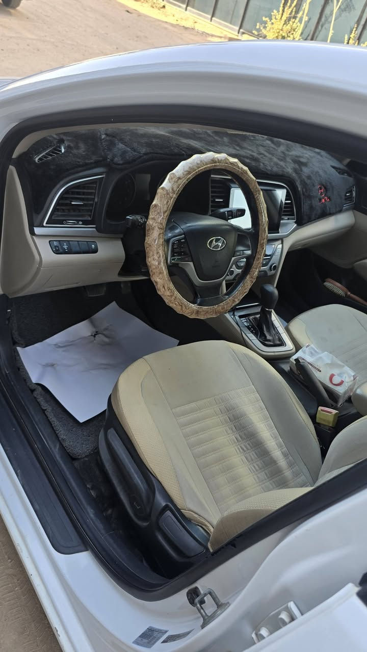 النتره ١٧ خليجي بيه كارت بصيط بقبق الجنطه جاهزه مكينه كير حداديه تبريد السعر ١٢٧ مكان السياره نجف استفسار *********** تحويل وكاله مضمونه
