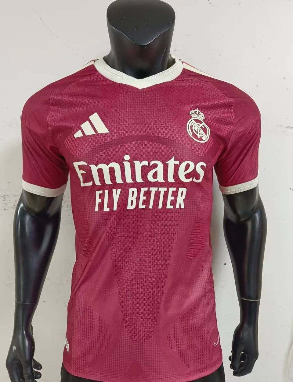 دريس وشورت ريال مدريد وبرشلونة موسم الجديد 2026 /2027
M L XL XXL 
الطقم الاساسي والثانوي 👍
متوفر لدى الفرعين 👍
خانقين داخل السوق مجاور مركز الشرطة 
خانقين شارع المصرف داخل الفرع مقابيل مجمع باريس ***********
