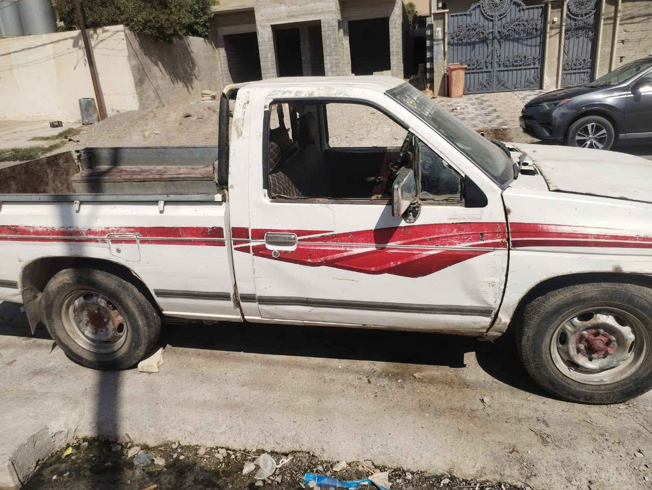 بيكم نيسان موديل 95 نضيف احلئ من الصور رقم نينوئ شرط التحويل كابون بانزين بي رقم دولي مسطره محرك بدايه صرف بيكم نشط شاصي نضيف 
( السعرر ٢٨ بي مجال للطيبين)  ***********
