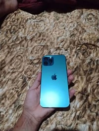 آيفون ١٢ برو ماكس • ٢٥٦ • مكفول