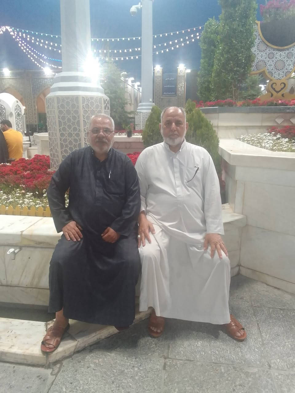بسم الله الرحمن الرحيم 
تعلن حملة الحاج ابو مصطفى العزاوي عن رحلتنا لزيارة انيس النفوس الأمام الرضا عليه السلام والسيده معصومة بكلفة 200 الف دينار مع ثلاث وجبات طعام في مشهد فقط مدة الرحلة 11 يوم تاريخ الرحلة يوم 1/9 
سارع بحجز مقعدك معنى خادمكم واخوكم حجي حيدر ابو مصطفى العزاوي بابل الكورنيش قرب سنتر ليمونه شركة رحلة القيثارة بادارة الحاج رامي الدليمي 
***********
***********

