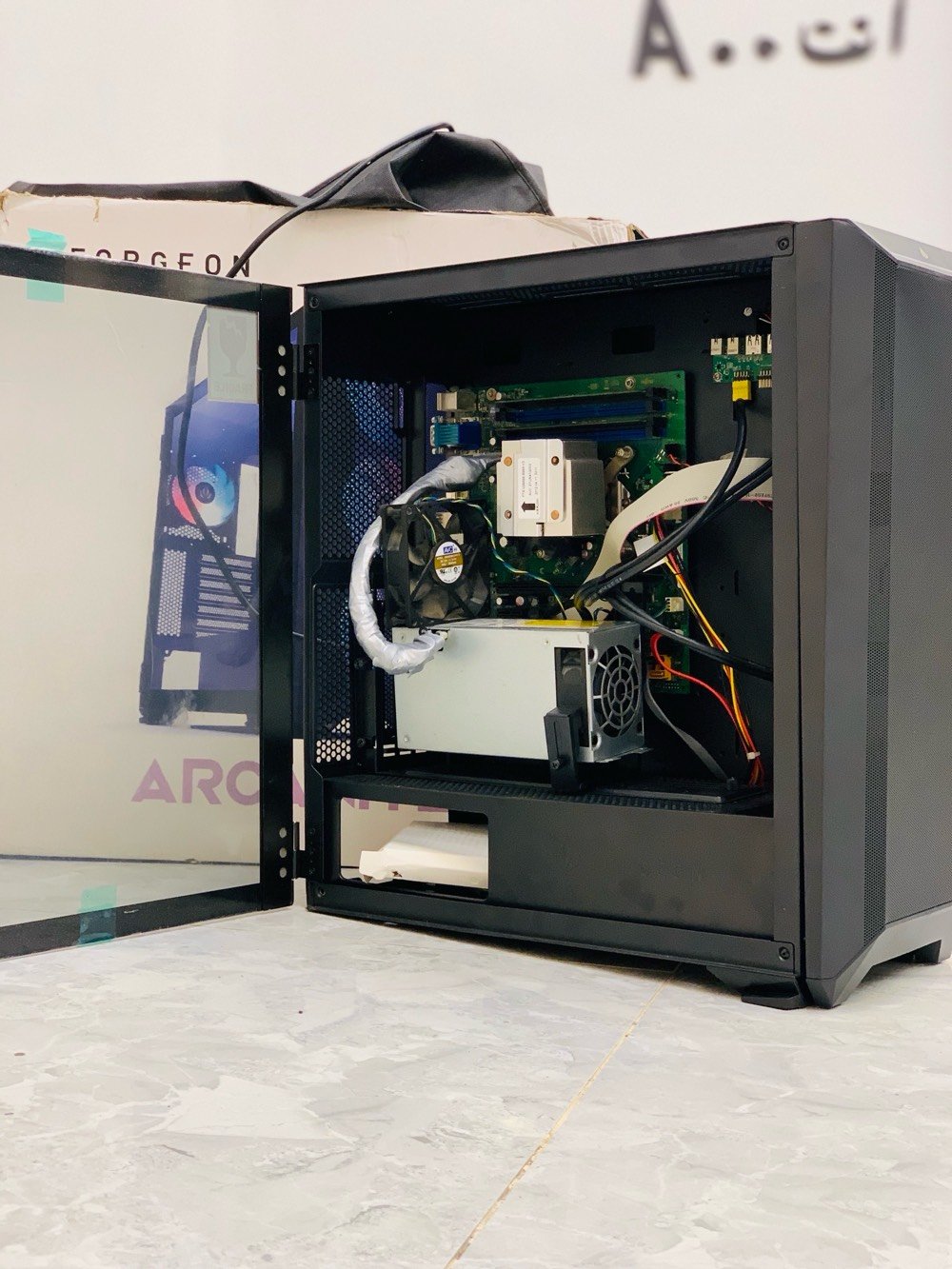 السلام عليكم

تجميعه للبيع 

كيس المعالج CPU Core جيل الثالث i3

الذاكره/4GB

الهارد/HHD500GB

اللوحة الأم (Motherboard): أصلية ومدمجة تدعم المعالجات القوية وتدعم جميع الالعاب 
السعر💸120وبيها مجال ***********