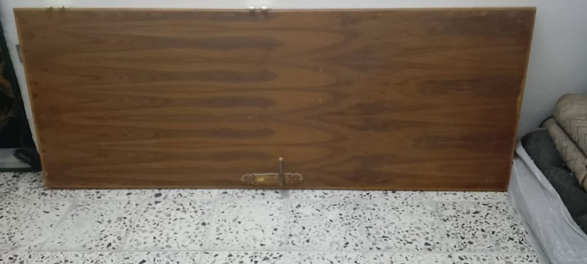 اغراض منزليه مستعمله نضيفة جداً 
المكان بغداد الغزاليه 
للاستفسار واتساب ***********
