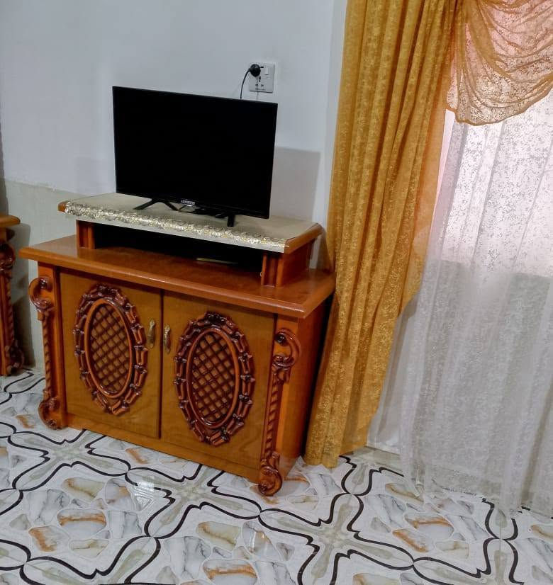 غرفه للبيع تفصال نضيه مثل ما بالصور نضافه فول
‏‪***********‬‏
