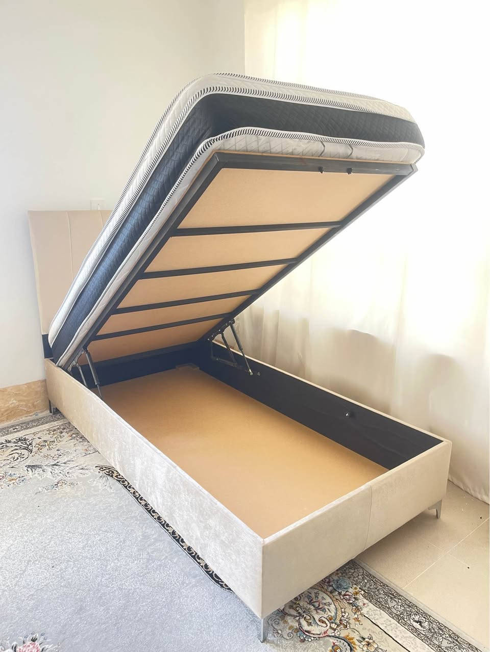 A 180cmX200cm bed with head board, night stands, mattress, and storage bench, used for approximately 6 months. Selling for $200. 

3 adult sized beds 90cm with headboard hydraulic storage and mattresses, used for about 8 months, selling for $80 each. 2 brown/beige, one pink.

3 kids Ben 10 beds, with mattresses and metal frame, selling for $50 each.

4 shoe cabinets used for children’s clothing, all selling for $20 each. 3 fully white exterior and one wood and white exterior

If you are interested, call *********** أربيل, العراق
