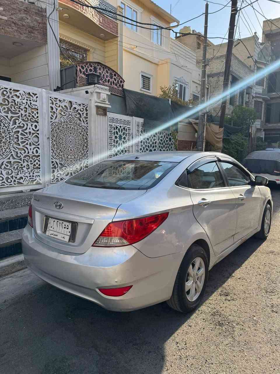 اكسنت 2015 خليجي شركه 
مكينه 1400 ممفتوحه وجاهزه
تبريد ثلج بدون اي نقص غرفتهه جديدة
كشرها موضح بالصور وسونار مرفق
رقم بغداد تحويل مباشر
السعر 78
***********
مكاني المنصور
