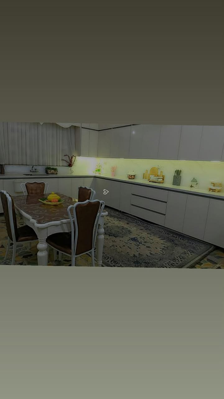 دار طابقين • ٣٧٥م • داموك