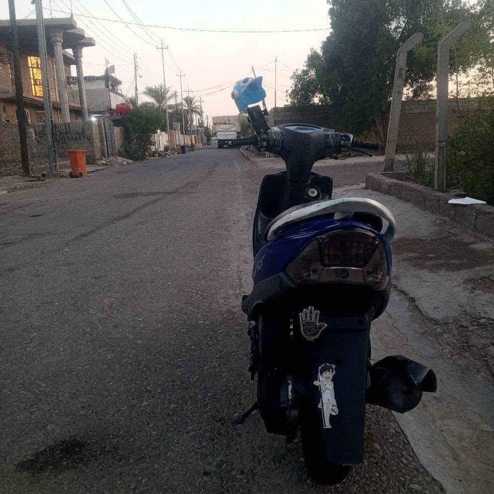 سلام عليكم دراجه ماكس عدلة نظيفه بلدية كلشي شغال بيهة ما بيهة نغص ختم واحد مكاني ديالى السعر 450وبية مجال الرقم ***********
