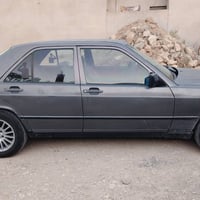 مرسيدس 190 • ٦ سلندر • موديل ١٩٨٨