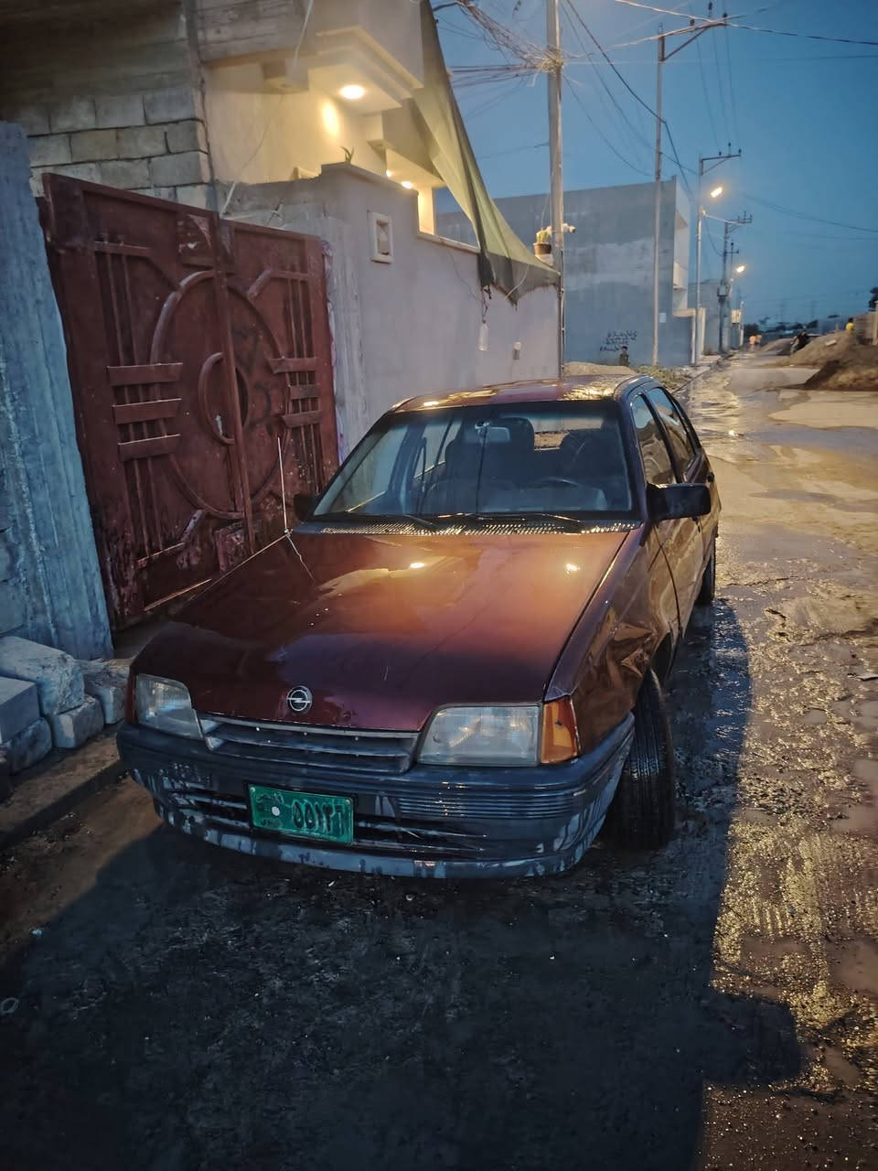 كاديت للبيع حجم 16 سياره نضيفه شرط تحويل كاربون متوقف سنويه خضره مكاني حي الملايين السعر 17 وبيه مجال ***********
