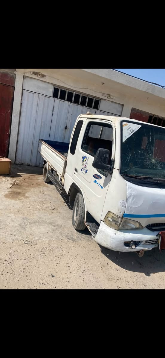 سلام عليكم كيا سامسونج موديل ٢٠٠٠ كير محرك اكسل جديد داخل مدوشم جديد رقم بغداد سيارة خير من الله بس راعياها بغداد ومااندلة السعر ٢٢ وبيها مجال بصيط العنوان بغداد ***********
