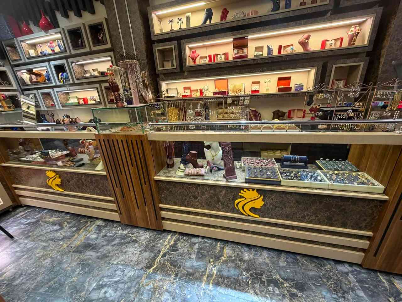 اثاث محل • جودة عالية • سعر مناسب