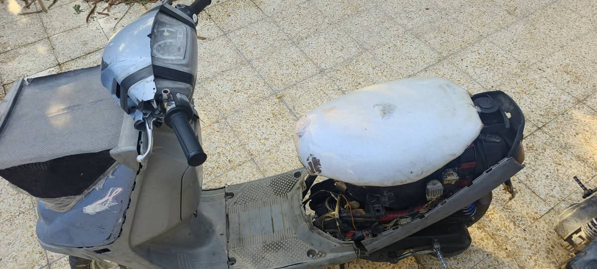 سلام عليكم ماطور لبيع معمره قبل ٤ أيام شرط هندر واحد كهربائيات ما يشغل يمكن اذفع سعر عجبني ابيعك رقمي *********** وافق ادمن
