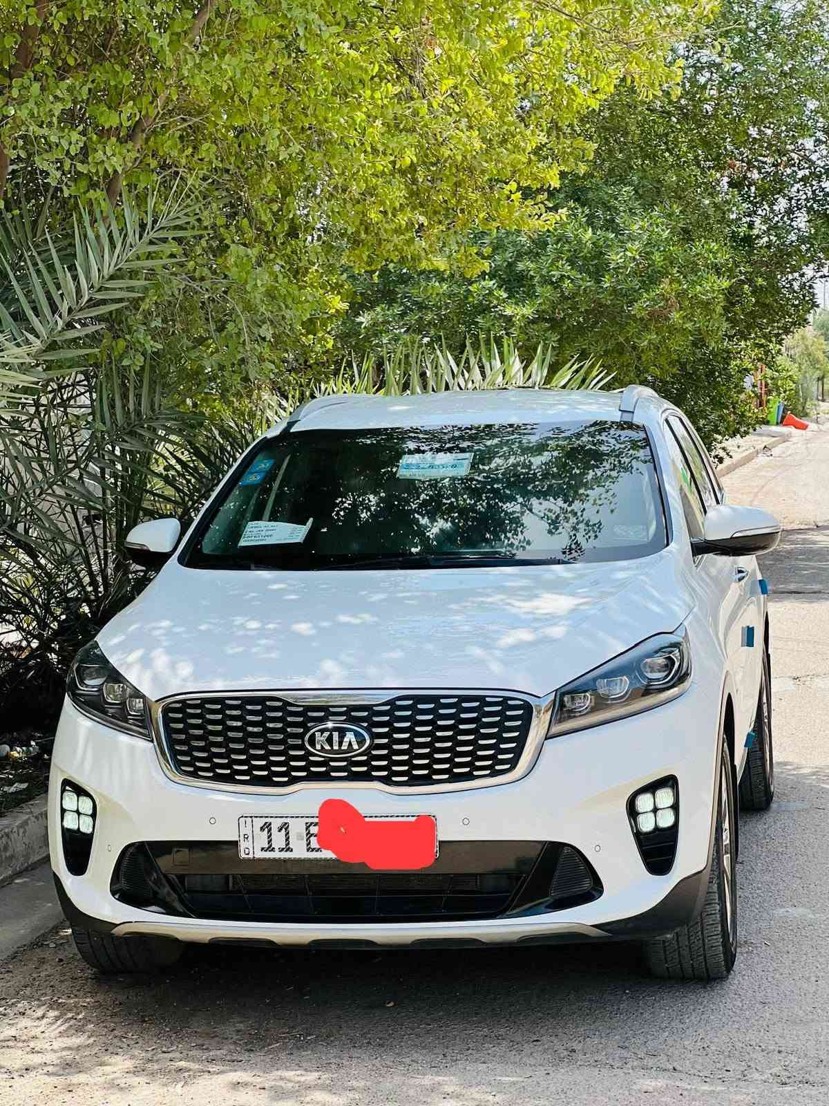 سورنتو 2019 خليجي 3 عدسات مكفولة من كلشي رقم بغداد بسمي
سعرها 229 وبيه مجال 

مكاني سورنتو 2019 خليجي 3 عدسات مكفولة من كلشي رقم بغداد بسمي
سعرها 220 وبيه مجال 

مكاني ناصريه ***********

مواصفات السيارة معروفه 
ماشيه : 86 Km 
محرك 6 سلندر 
بصمه
سايد بريك بصمة
شاحن وايرليس
شاشه كبيره بلاديه 
كشنات جلد 
نظام car play& Android
حساس امامي خلفي 
3قطع تبريد
لد امامي مع تشغيل
كروس سرعة
سبعه راكب
ويل كب كروم
بصمه تشغيل وابواب 
مري شفط واشاره بالمري 
كاميرا دواره
بردات بلاديه 
فول تحكم استرن 
اربع انظمه قياده  Sport  ،eco ،comfort   ،smart تشغيل
كروس سرعة
سبعه راكب
ويل كب كروم
بصمه تشغيل وابواب 
مري شفط واشاره بالمري 
كاميرا دواره
بردات بلاديه 
فول تحكم استرن 
اربع انظمه قياده  Sport  ،eco ،comfort   ،smart
