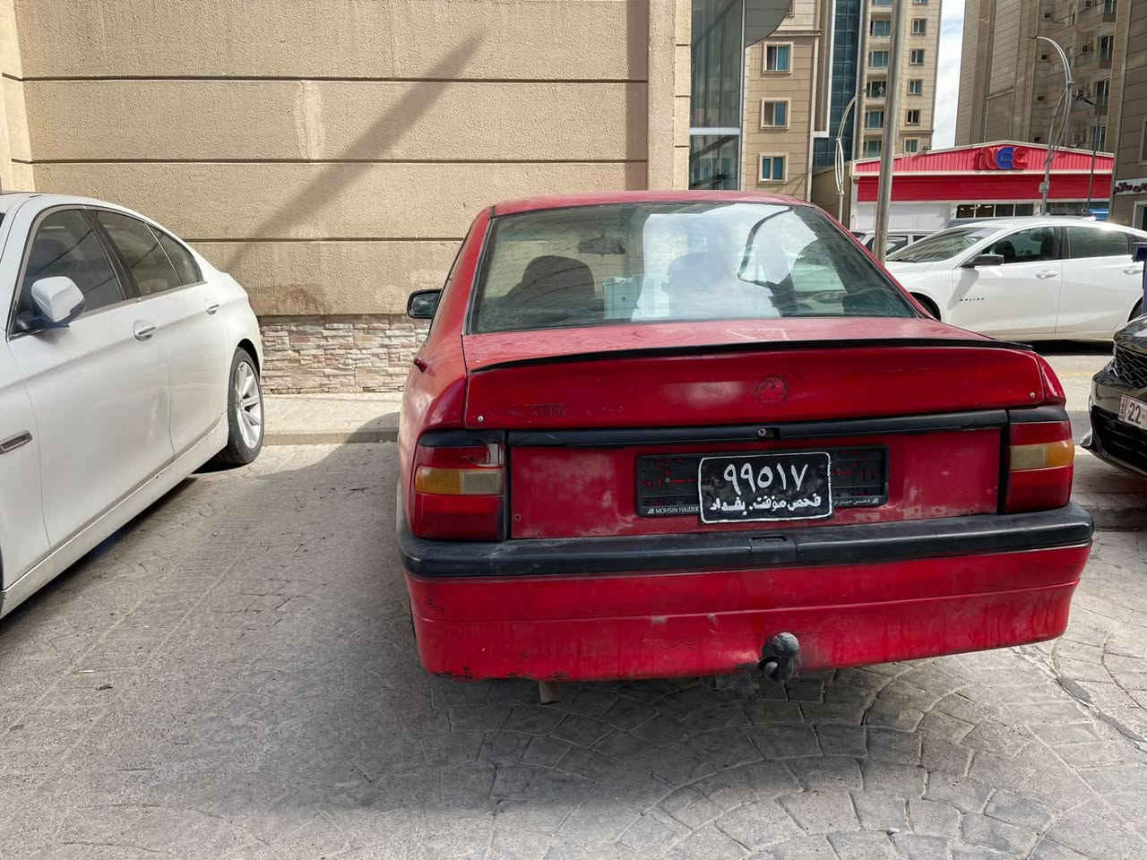 به ناوي خودا 
ئوئل فيكرت موديل 1991 مكينه 20 تازه عام كراويه بو جواني 
سلايت ABS كاره باي و فلجه و گرمي هه موي مزبوته 
سياره كه جاهزه  سعري 18 و توزيك مجال أربيل, العراق
