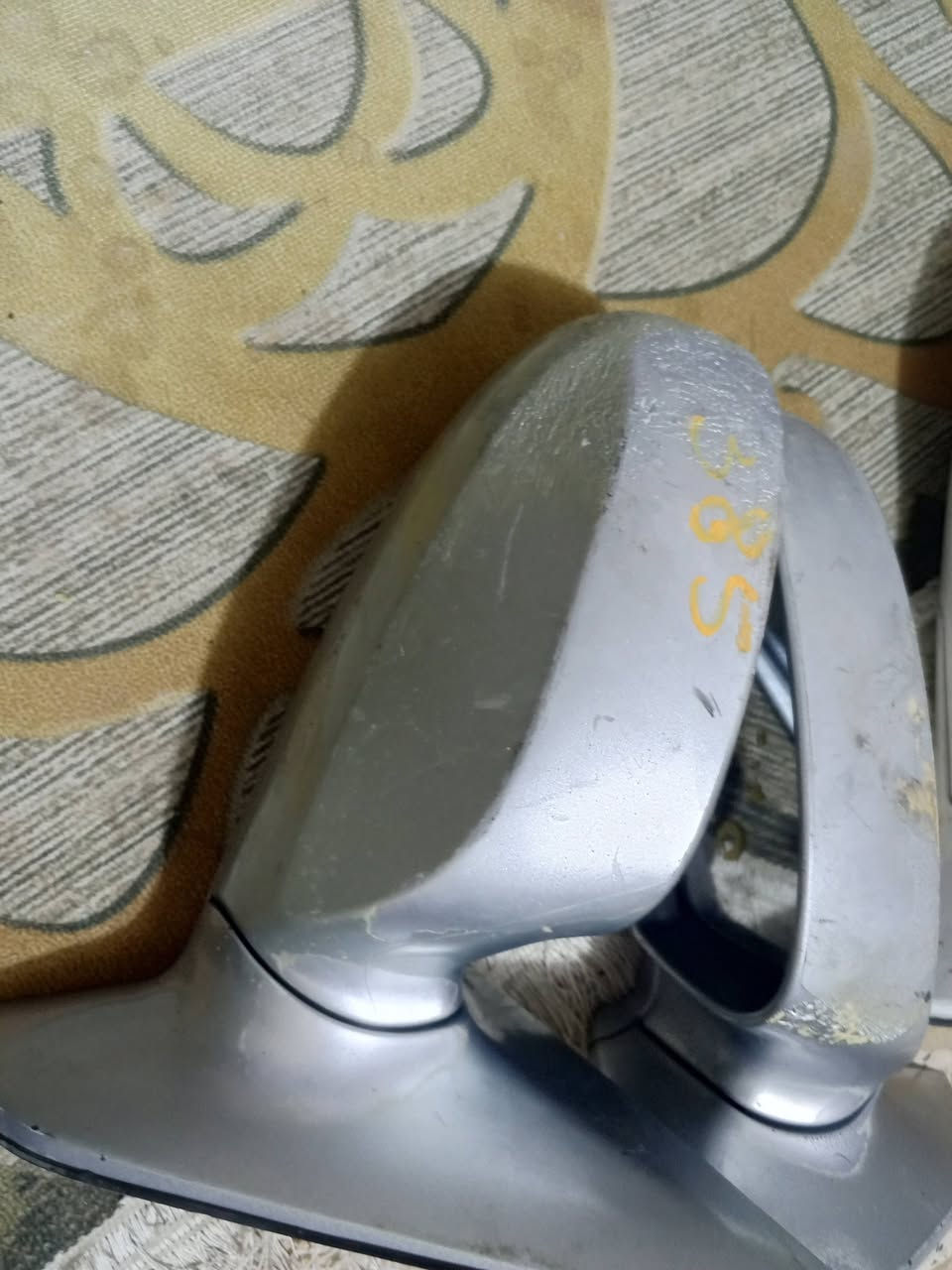 قطع غيار • بدون تفاصيل