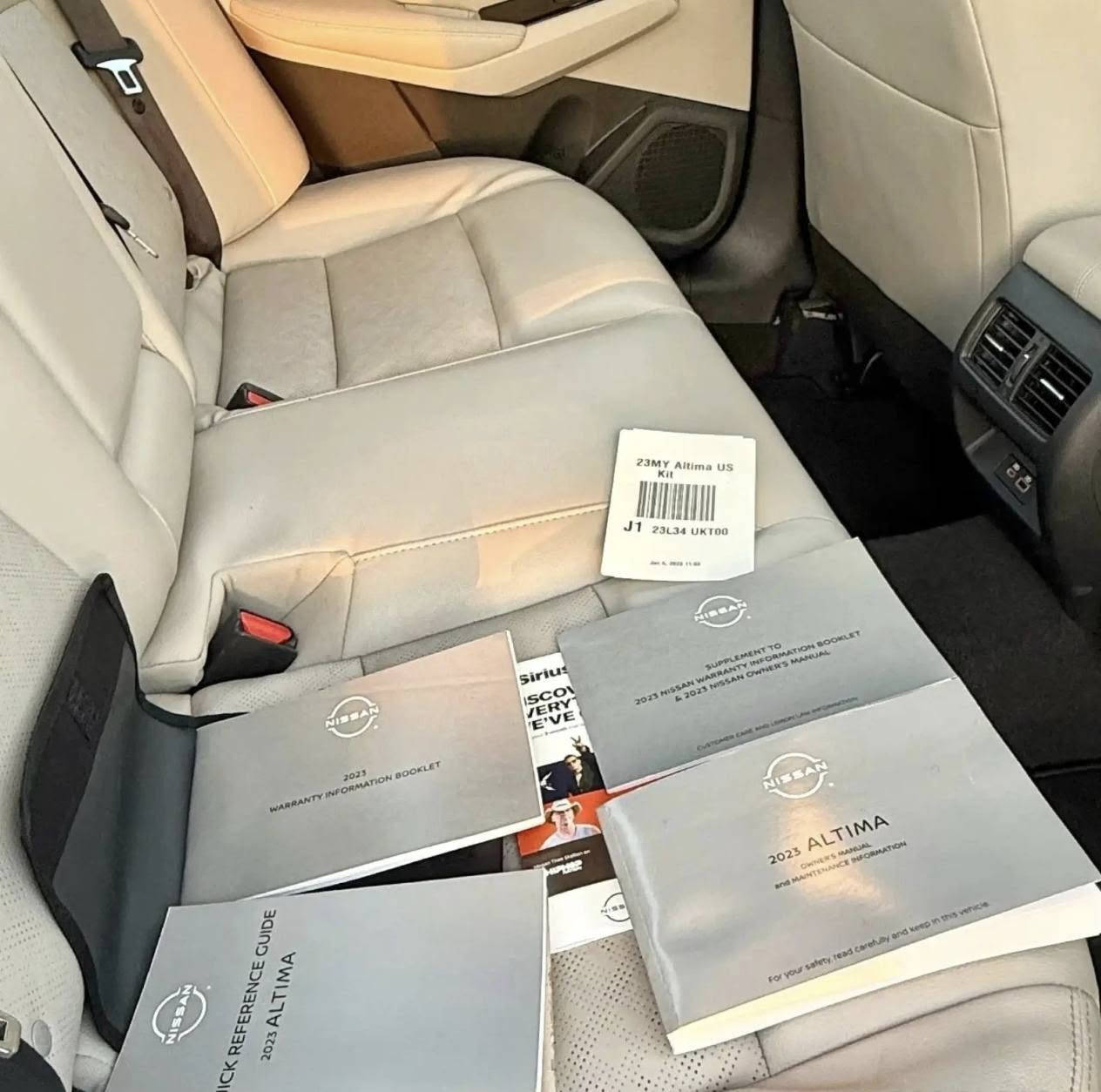 السلام عليكم

السعر 183 قفل قفل 

التيما ابيض صدفي 

موديل 25  SL  AWD

حادث ربع باب وجاملغ فقط بجم خلف كبس شركه

بدون ايرباك  ايرباك شركه كبس

ماشيه 23 الف بالكارتون السياره

فول مواصفات للاخير

ترقيم هزه جديد بسمي سليمانيه

السعر 183 قفل 

***********
***********

نص مكتوب في الصور:
- @202692738
- Asiacell Asiacell ٥:٠٠ bid.cars/en/lot/1- 14 + ٩٣ 3217 كم 2.5 لتر 4 أسطوانات A P AWD نيسان ألتيما SL موديل 2025 1N4BL4EW3SN308652 1-58190895 كوبارت نيوانك (نيوجيرسي) الشحن من: ليمان (مين) موقع: تقدمي بائع: شهادة ملكية - إنقاذ حادث تصادم (مين) وثيقة البيع: 1 سجل المبيعات عروض أرشيفية مماثلة انتهى المزاد يومأنت تشاهد عرضاً مؤرشفاً. الخميس الموافق 21 أغسطس 2025. الخميس، 21 أغسطس 2025 360 درجة 360 12 صورة