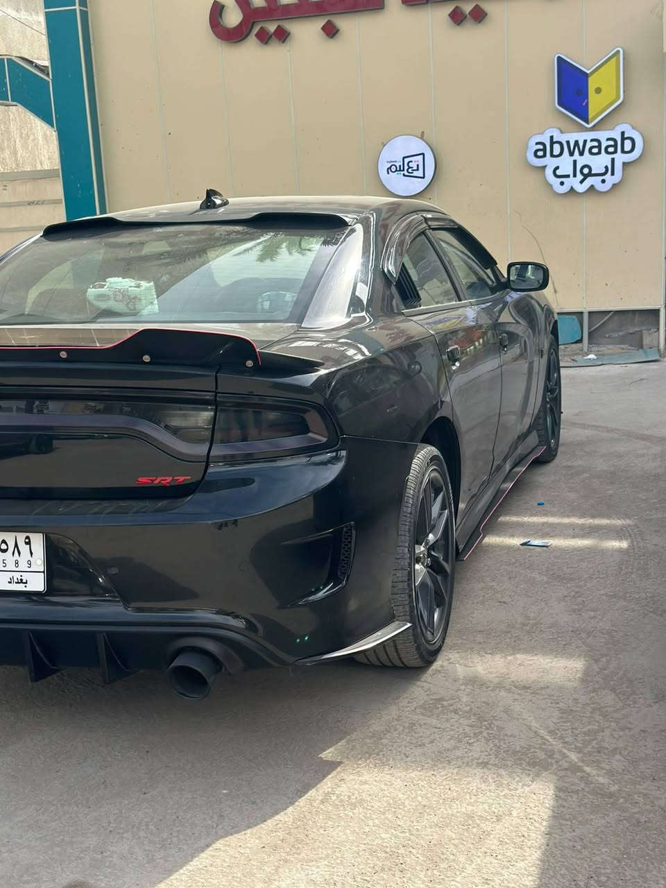 جارجر جي تي بلص
بيع او مراوس بسياره 7 راكب
CHARGER GT PLUS . 
‎الموديل :2022  . (وارد امريكي) . 
السياره ضربتها مثل ماموضح بلصور قطعه واحده تبديل البنيد ودعامية
مشاية 60 ميل رقم بغداد تحويل مباشر  . 
‎المحرك : V6.  3.6L
‎المواصفات :
‎* نسخة Black EDITION.  
.اوتو ويل درايف خلفي او رباعي *
‎* جناح خلفي اسود. 
‎* ويل قياس 20 انج  ‎
‎مقاعد رياضية حضن  
‎* مصابيح أمامية زنون . 
‎* كشافات الضباب زنون . 
‎* حساسات
‎× شاشه كبيرة
 نظام ملاحة نفكيشن GPS .
‎* الشاشة مع اوپشنات SRT . 
‎* سستم صوت الپاين .
‎* فتحت سقف (سلايد) . 
‎* مقاعد أمامية كهربائية عدد 1 . 
‎* تشغيل عن بعد . 
‎* محدد سرعة . 
‎* كاميرا خلفية .
‎* مرايا متحسسة للاضاءة العالية .
 . تحتوي على 3 انظمة*
.سوبر تراك *
‎* كير شفتر بالستيرن . 
‎* دخول ذكي (بصمة) .
بيها طخة على بارد ممسويها بلعراق 
الرقم
***********
السعر 22 الف 
وبيها مجال قليل
