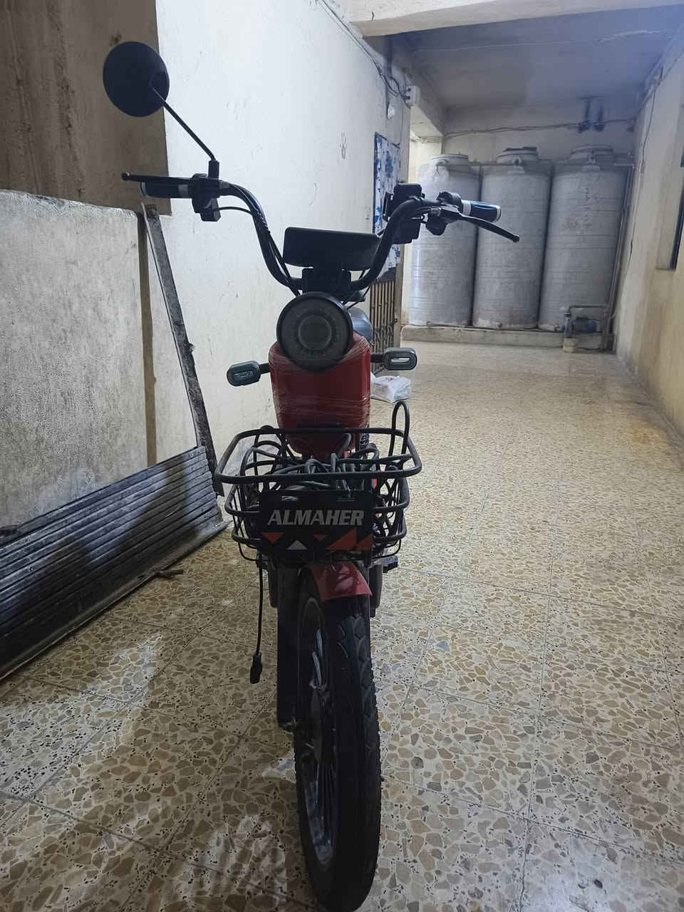 🚲 دراجة شحن للبيع

دراجة شحن بحالة ممتازة ونظيفة، شبه جديدة، ولا تحتاج إلى أي إصلاحات.

💰 السعر: 300 ألف دينار، قابل للتفاوض ضمن حدود معقولة.
📞 للراغبين في الشراء أو الاستفسار، يرجى التواصل عبر الرقم المرفق. ‏‪***********‬‏

مع خالص التحية والتقدير.
