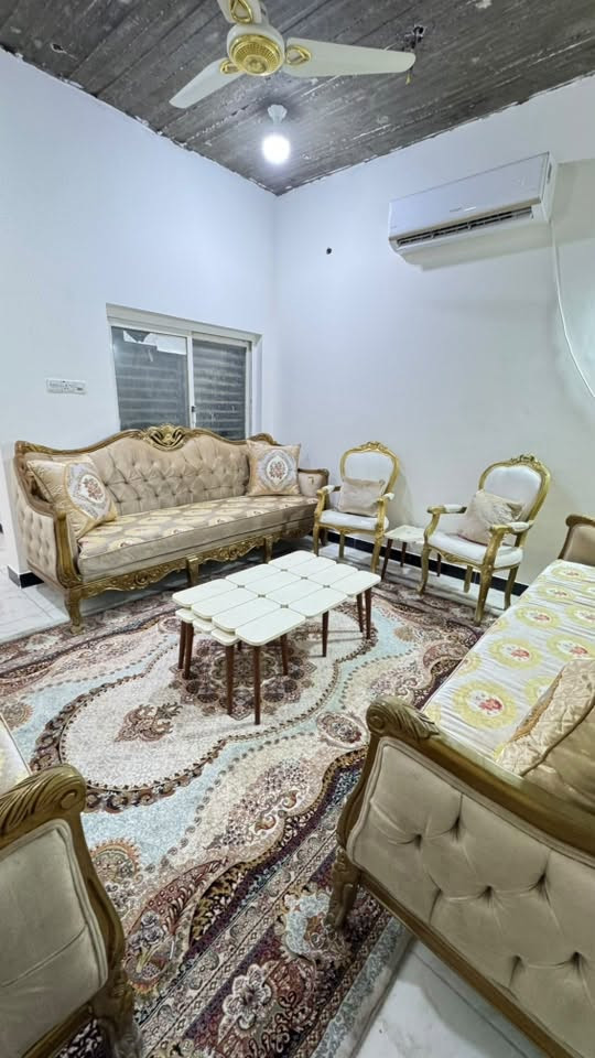 السلام عليكم
اشتريت تخم كويتي وطلع كبير على صالة مالتنة 

واريد ابيعة اليوم اشترينا  للعلم  التخم مثل الصور  اخذنا ب600 

للاستفسار ***********

مكاني البصرة  ابي الخصيب
