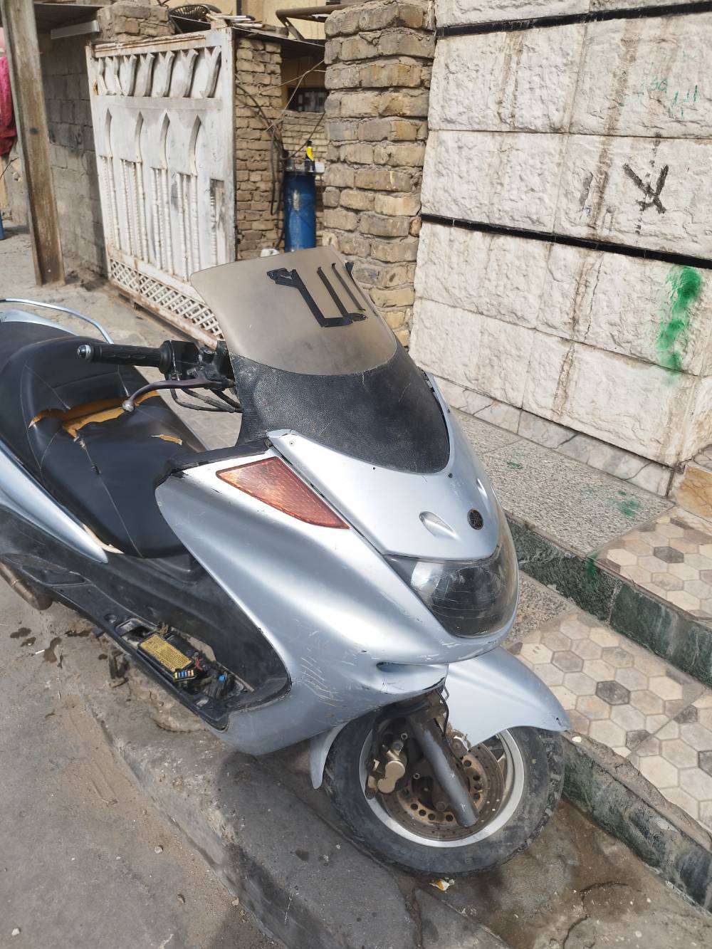 ماجستا • دبل رون • كهربائيات