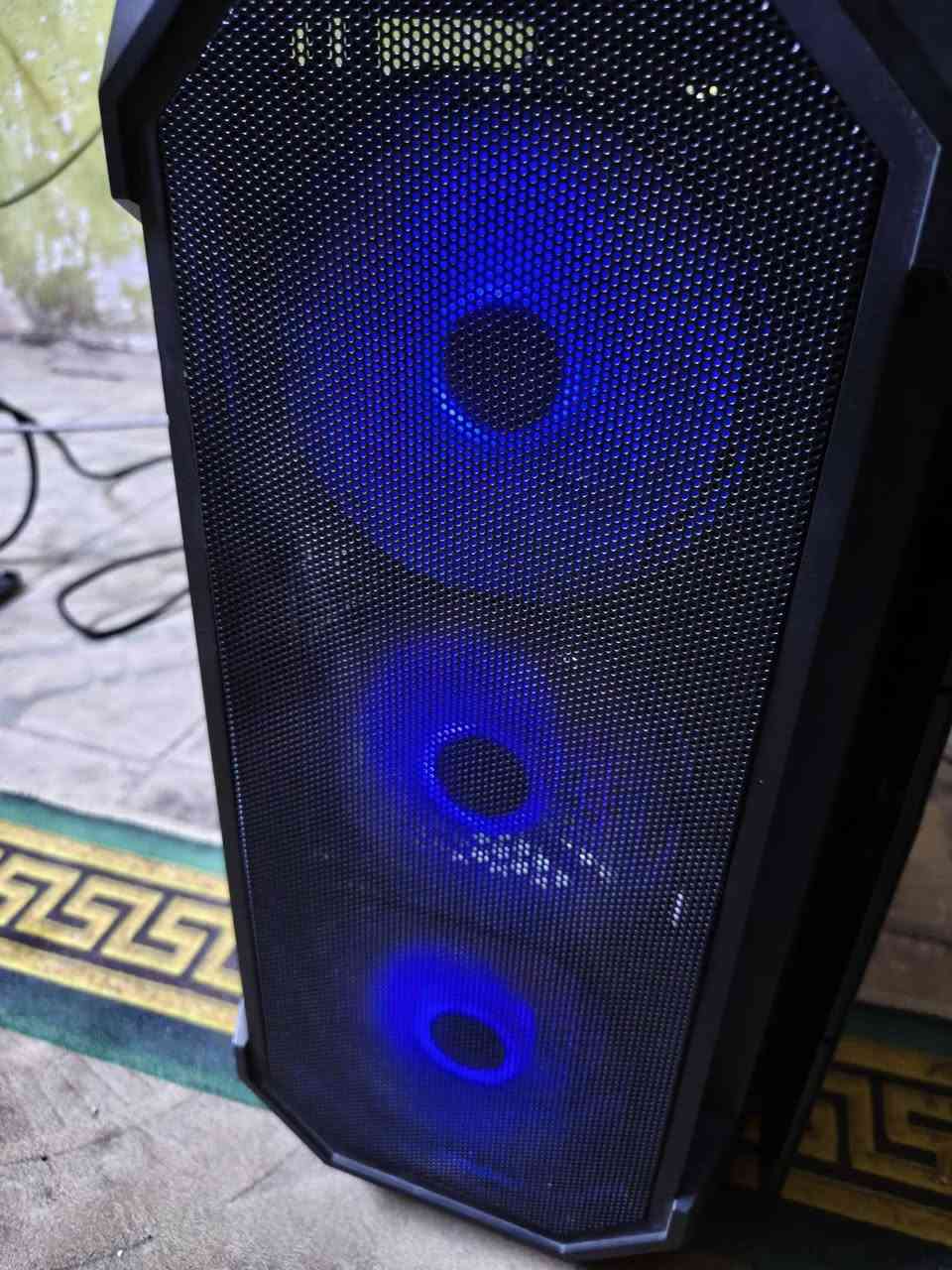 🔥 للبيع PC قيمنگ جاهز 🔥

🖥️ المواصفات:
• المعالج: Intel Core i3-10100
• الرام: 16GB DDR4
• كارت الشاشة: GTX 1660 Super 6GB
• SSD: 128GB
• HDD: 500GB

💰 السعر: 525 ألف دينار قابل للتفاوض البسيط

📍 العنوان: بغداد – مدينة الصدر – قطاع 38
📞 للاستفسار: ***********

⚡️ الجهاز مناسب للألعاب والاستخدام اليومي، وجاهز للتشغيل.
