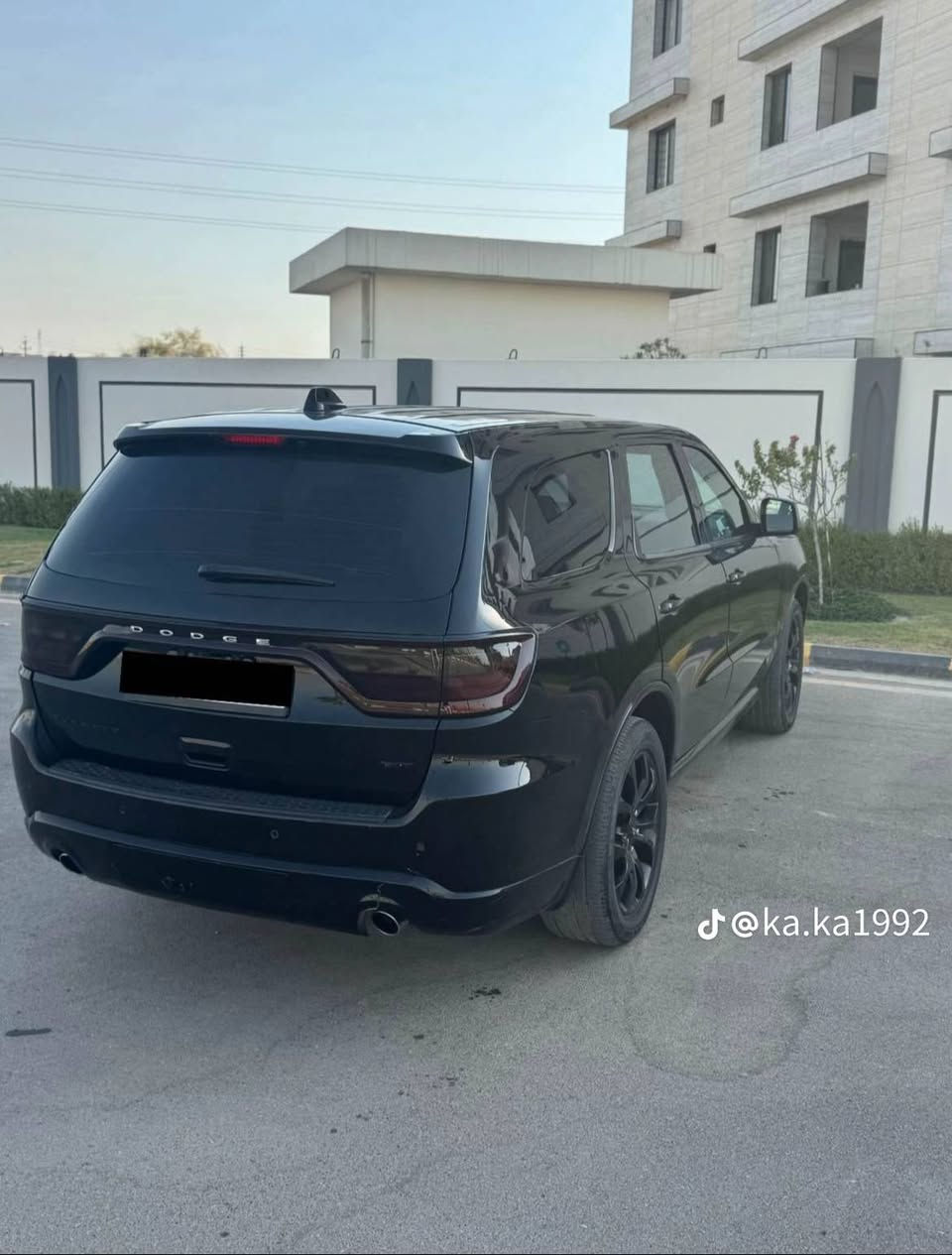 السلام عليكم سياره لبيع دارنكو اسود وارد أمريكا موديل 2022 محدثه السعر ٢٢٥ ***********
