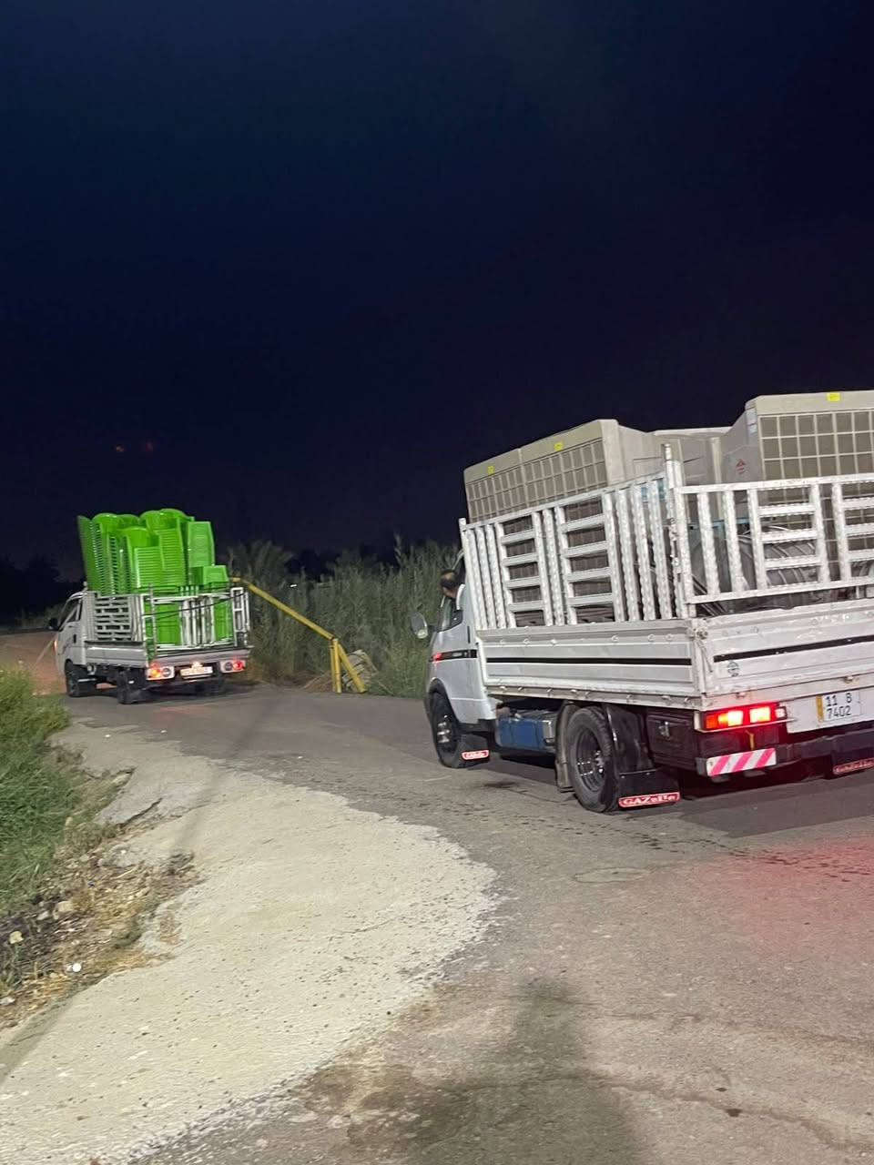 سياره كازيل موديل ٢٠٠٤ للبيع
محرك بلادي 
سياره جاهزه من كلشي 
مضومه تبريد ثلج 
بدي عمل على ايدي شخل كله فول 
رقم بغداد دولي بسمي تحويل مباشر 
دوشمه جديده كهرباىيات كله شغال
الشراي يتصل  ***********

