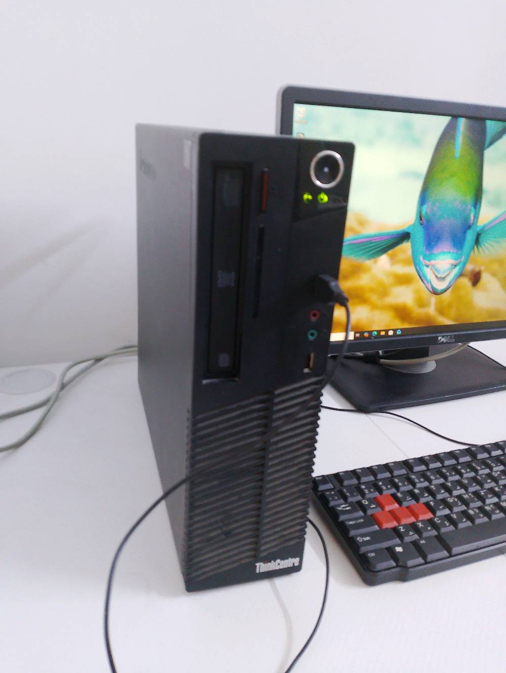 حاسبه للبيع مستخدمه لينوفو

مواصفات

cpu: i5-4590S 

Gpu: Geforce gt730  

Ram:  8.00 g
 64 بت 

وندوز 10 برو 

شاشه ديل 60 هرتز

كل هذا ب200 الف