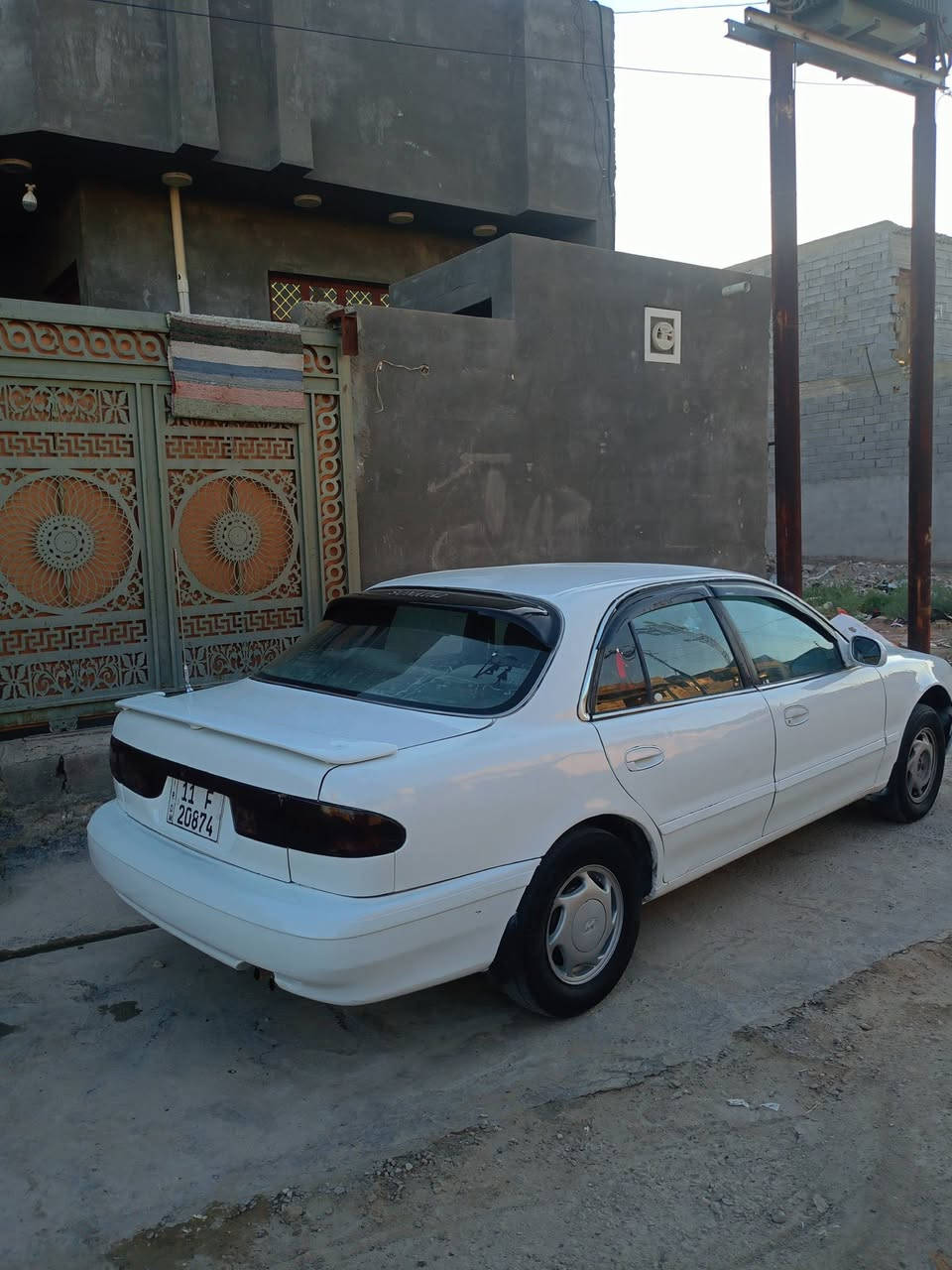 ياالله سوناته تو للبيع رقم بغداد جديد هزه جديدة تحويل مباشر بيه تبخير تبريد مايشتغل عدي ضرف ومستعجعل على بيعها 35وبيه مجال وبيه خلال الجمال الخلفي ومصبوغه عام بدون ضرر بس لهلال الاتصال او خاص ***********
