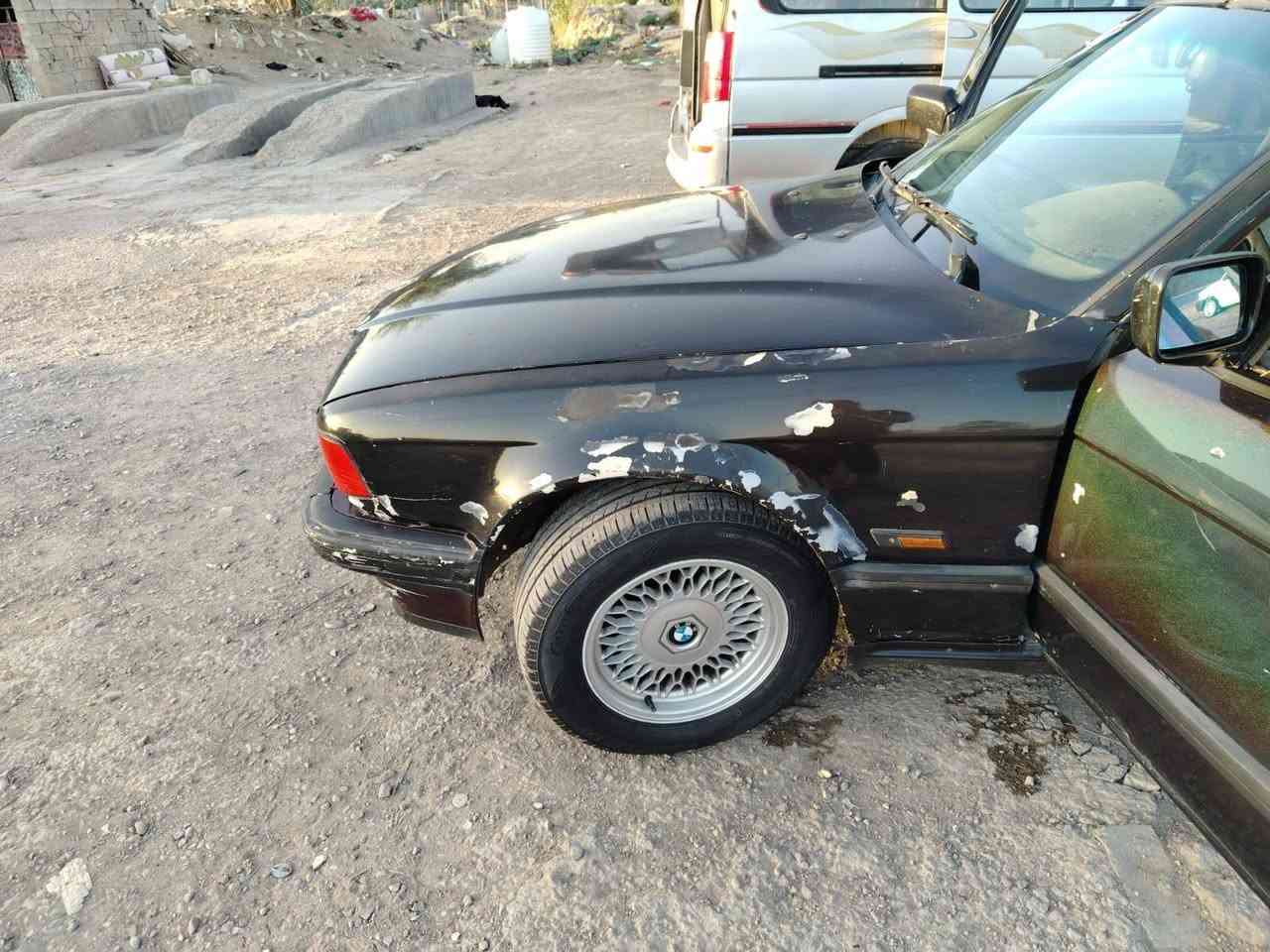 سلام عليكم بي إم موديل ١٩٩٤ حجم ٧٤٠ لل استفسار ***********اتصل ودلل
