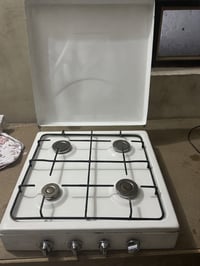 طباخ ناقصه تنظيف بـس ب ٣٥ 07717106707