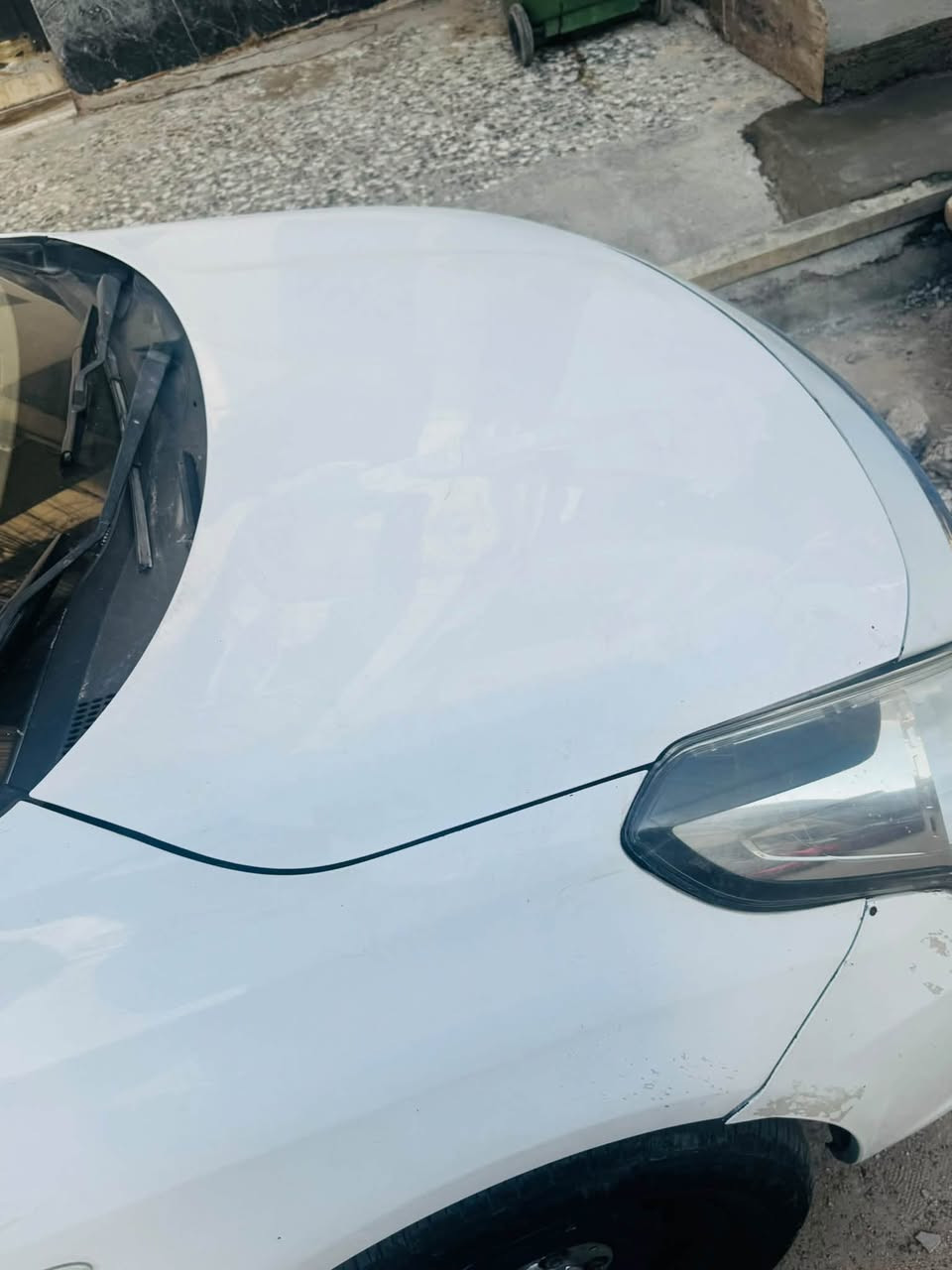 السلام عليكم 
نيسان سني هندي بليته زركة
2019 السيارة كفاله عامة من الصبغ 
بس بارد بسيط وملاحضات مال شارع تعال وشوف 
ماشيه 155 الف
دوشمة جديد 
عليهة ادامة كامله للمحرك 
دهن جديد 
كلشي جديد 
محرك وكير كفاله عامة من كلشي 
تبريد خير من الله كله جديد 
رقم بغداد القديم 
سعر 105 وبيهة مجال اذا شراي
***********
عنواني بغداد الامين الثانيه
