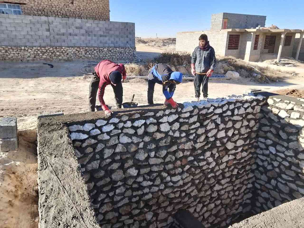 بنه بلوك والحجر موجود بنه درجى اولى *********** نتصل

