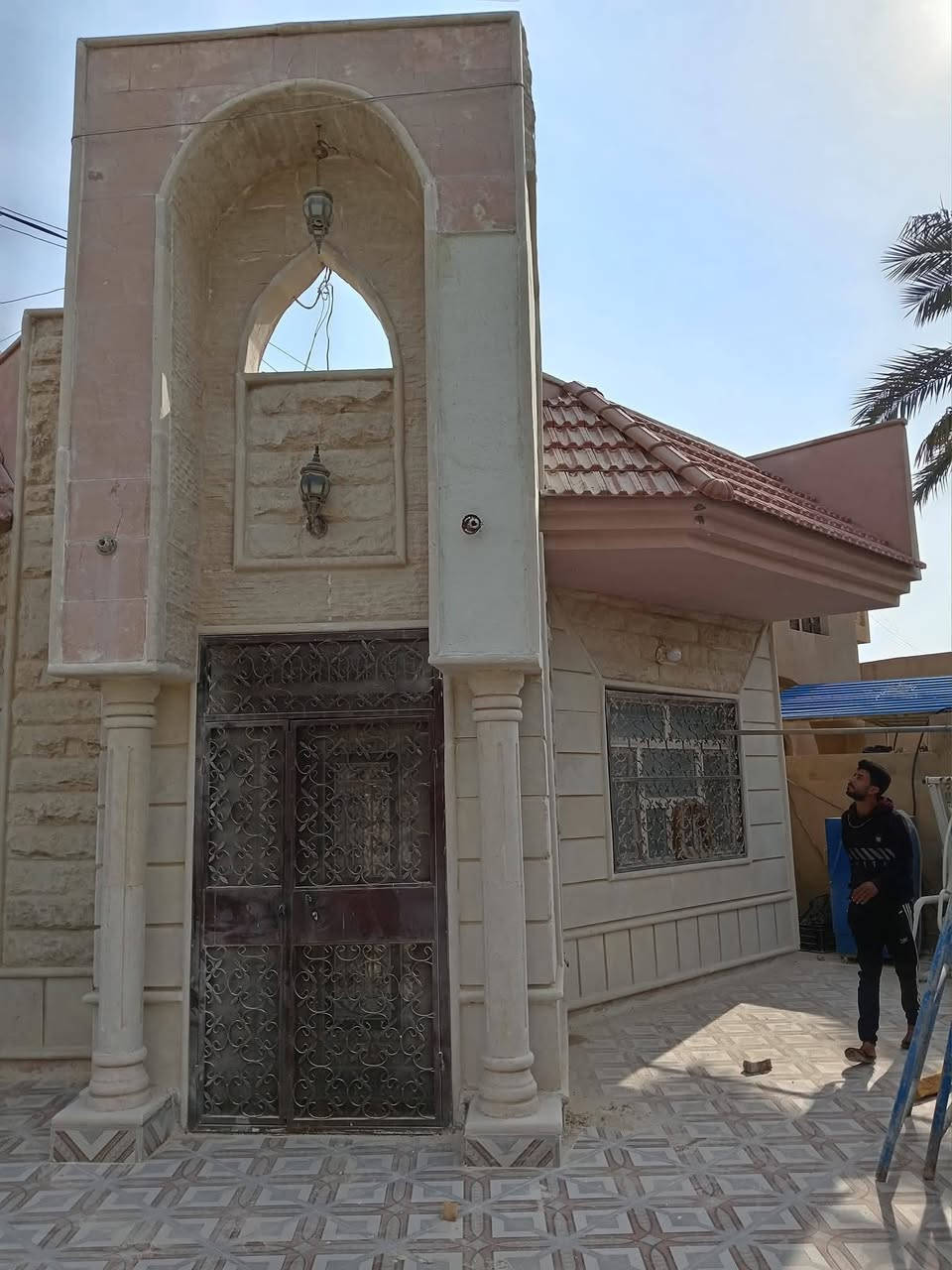 السلام عليكم يوجد كادر العمل جلي وحف ودزر وتنظيف وجهات الحجر والمرمر
+ تلميع المرمر وتلميع الكوبنات المرمر كرانيت
جلي كافة الوجهات الحجر القديم والجديد
وأسعارنا مناسبة جدا اوتصال علئ رقم***********
التوفيق من الله
