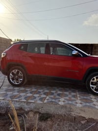 جيب كومباس • أمريكي • ٢٠١٨