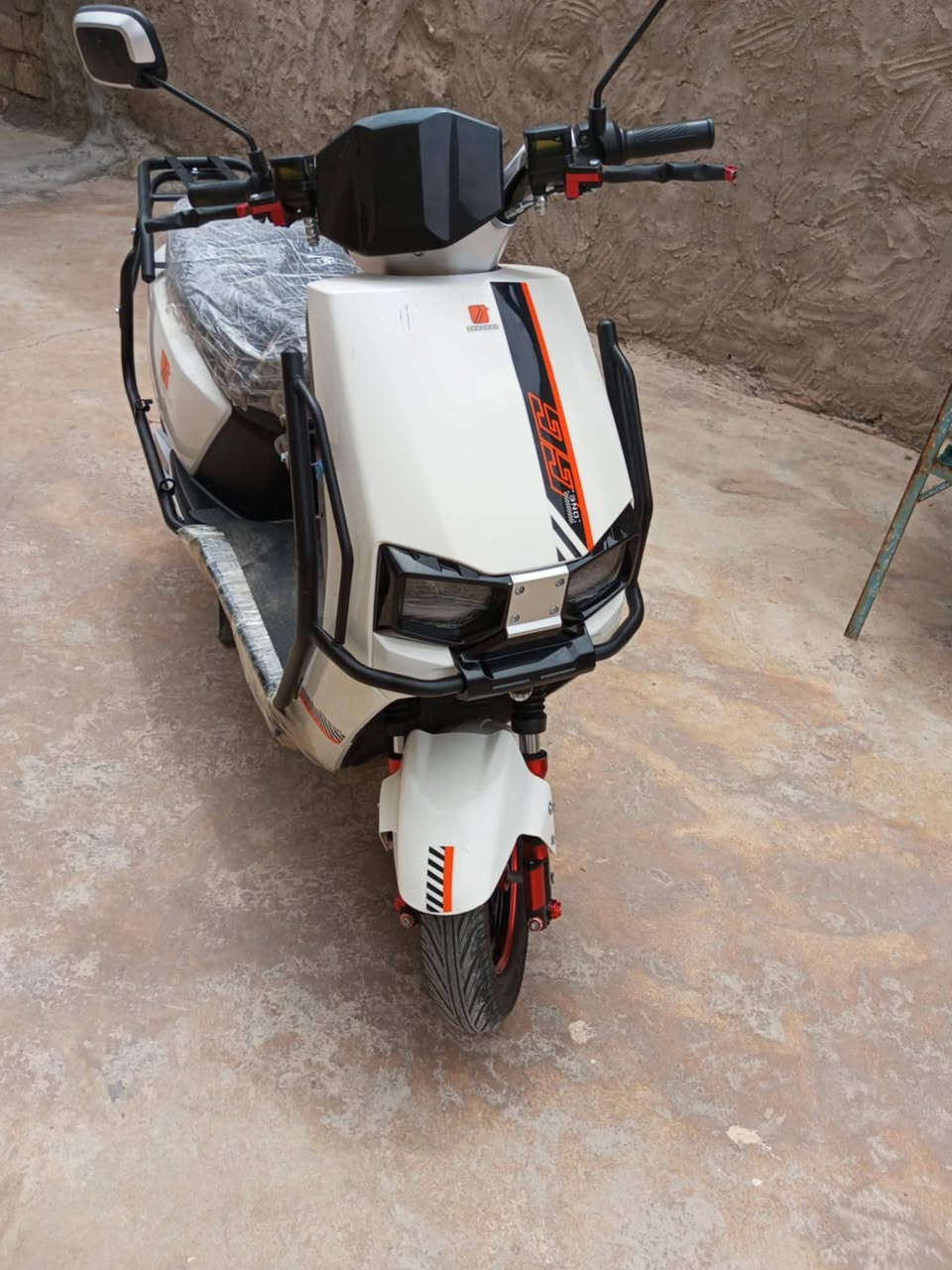 درجة شحن للبيع نظيف جدا مستعمل شهر واحد بس السعر 870 و بيه مجال لطيبين رقم***********
رقم ***********
