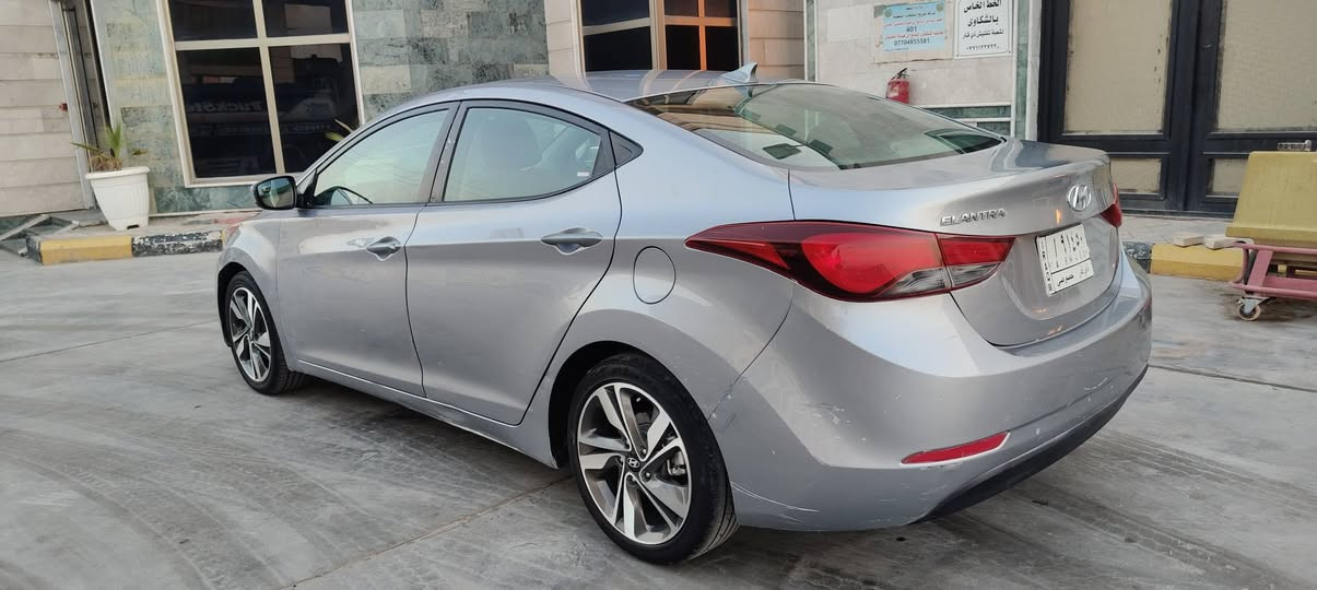 السلام عليكم
النتراءموديل 2015 مريكي محرك 2000دوش بيه رشات صبغ فقط بدون اي ضرر داخلي او فتح والباقي كفاله ضربه رقم ذي قار دولي سنويه جديدة لغاية 2028 حره مشروع وطني تحويل ثاني يوم دواخلها كلش جديده كير ومحرك مكفولات حداديه  كهربائيات كلها شغاله سياره كلش جديده وجاهزة  مكان السياره ناصرية الشطره  ***********
‏‪***********‬‏
