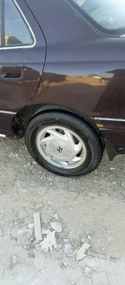 الانترا للبيع موديل ٩٣ رقم ديالى إنكليزي  السياره بدون ضربه وبدون خياس هزه جديده سنويه لل ٣٠ كير ومكينه كفاله تدفه تبريد كله شغال مسجل شاشه 
غرفه جديده كيجات كلها شغاله تخم تاير ويل كب بلادي جامه جديده فرممات  بلاد 
السيارة كامله ألف مذب عليها  مكاني ديالى الخالص 

***********
