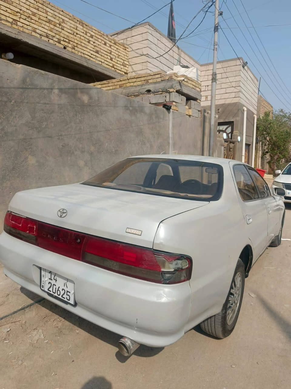 السلام عليكم
كرستا موديل 1993 رقم بصرة انكليزي مكفولة من الكصه، نقل جثه، مستمسكاتها كامله، گير ومحرك وحدادية كله جديد كهربائيات كلها شغاله سياره كامله مانقصها شي السعر 50وبيها مجال بسيط مكان راعيها الناصرية/الأسكان الصناعي، هاذ رقم راعيها ***********
