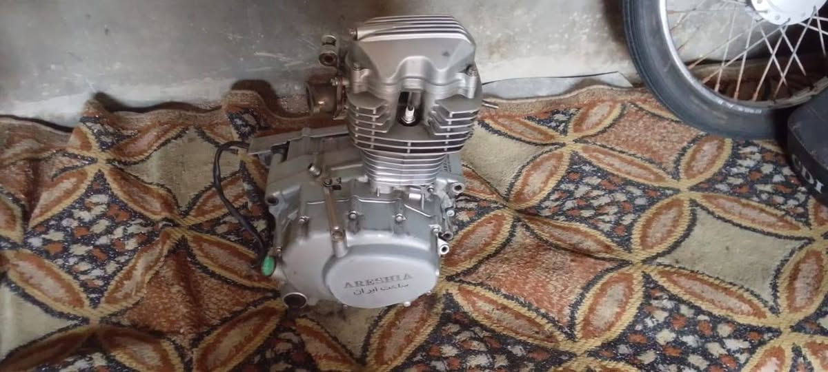 السلام عليكم شباب غراض للبيع ، مكينه شرط شغاله، والشراي بي خير ويدلل والاتصال على هذا الرقم *********** مكاني كوت
