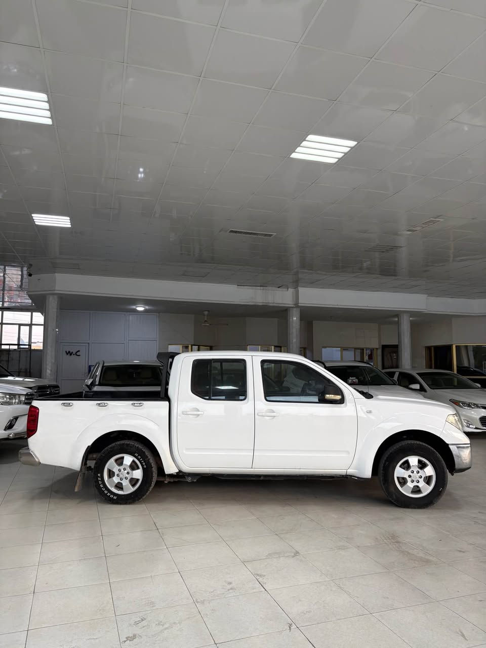 Nissan navara | نیسان ناڤارا
.
مودێل: 2009
.
مواصفات: SE
.
گێر عادی
.
رەنگ: سپی
.
بێ صبغ
.
مەکینە تەعمیر جدید 
گێر و مەکینە ب شەرت
.
120000 هزار دینار غرامە
.
375000 کیلومتر چوی.
.
سعر 85$ پچەک مەجال
.
***********.       کورەک + واتساپ
.
زاخو - مهندکارس زاخو, دهوك
