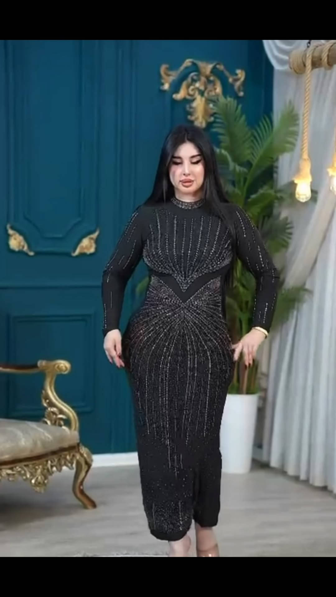 ملابس • للبيع